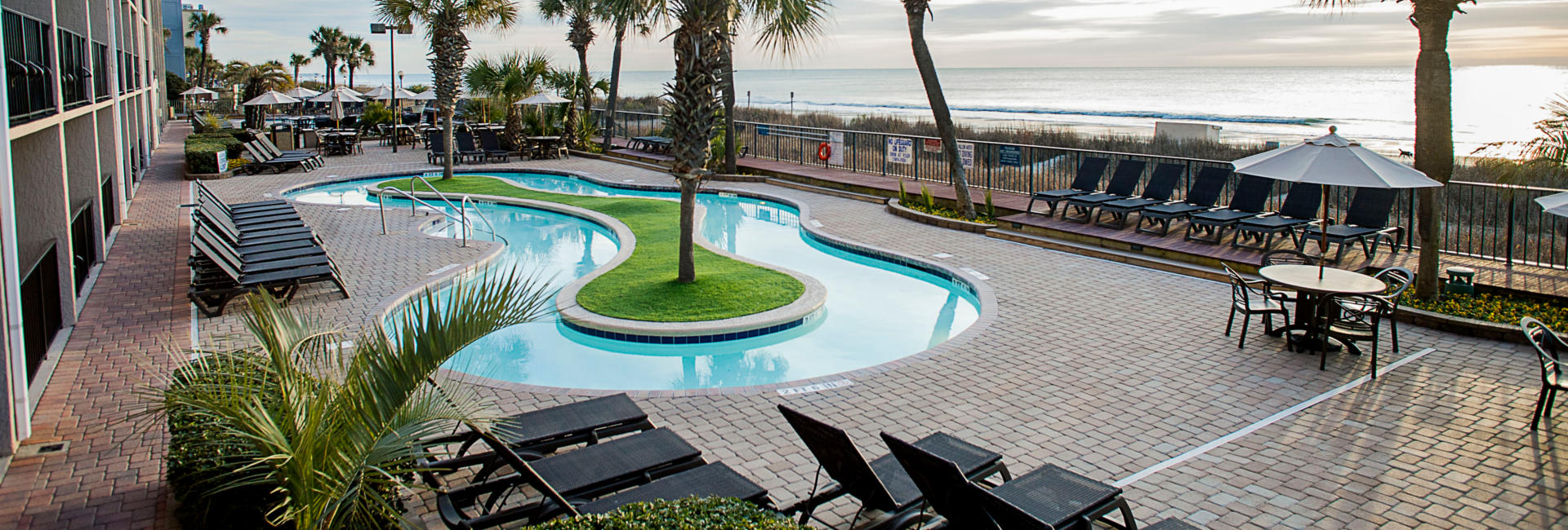 Compass Cove Ocean Front Lazy River 1920x650 1 