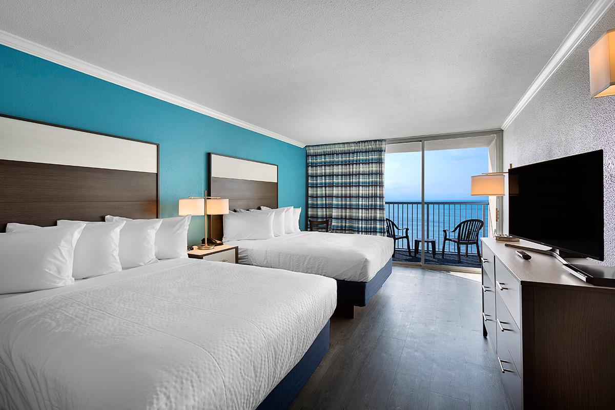 Compass Cove Resort Oceanfront Suite 1200x800 1 
