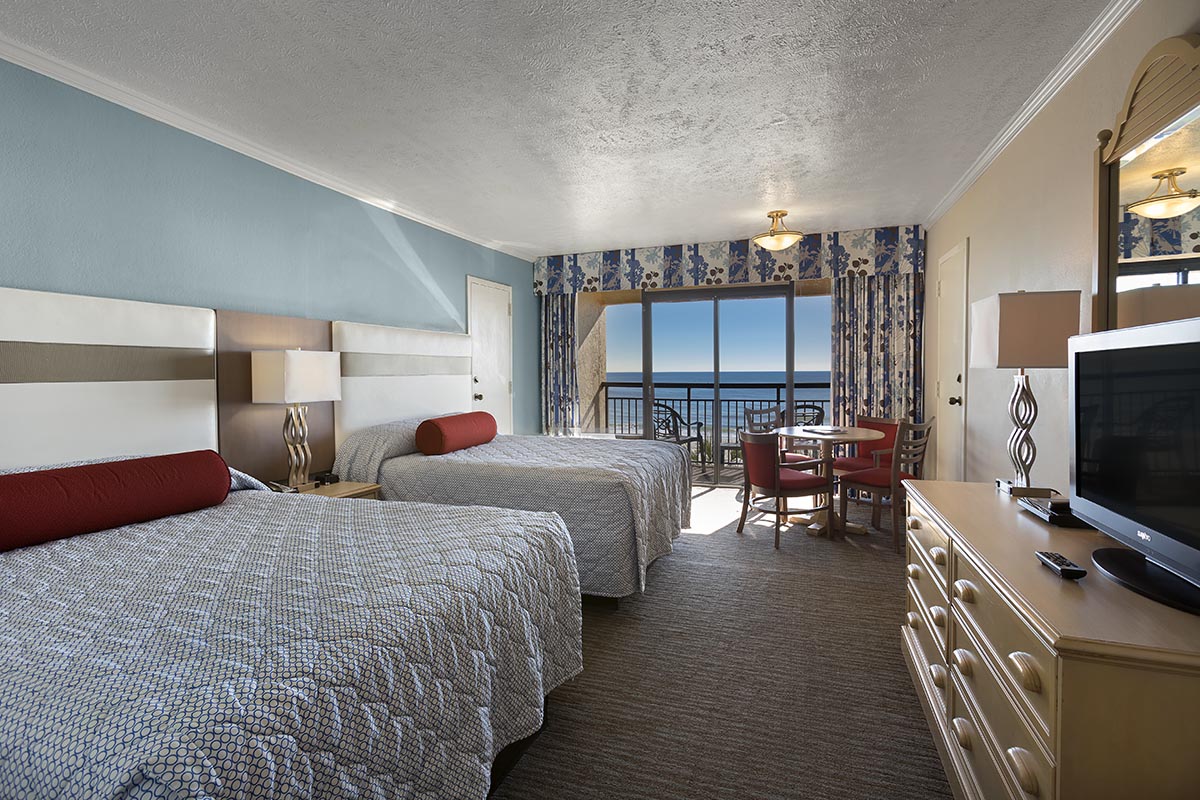 Ocean Reef Oceanfront Room 2 Queen 