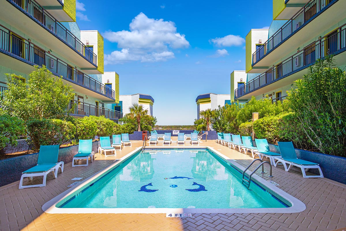 Monterey Bay Rooftop Pool 1 