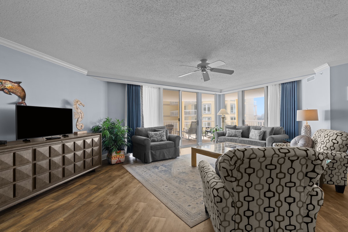 Fordham 209 01 Living Room 